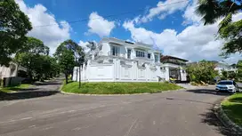 Rumah Sulthan Hook Swimming Pool Marmer Sentul City Bogor