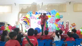 Badut dekorasi sulap karakter tari ular foto dekorasi balon surabaya