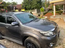 Toyota Fortuner 2015 Bensin