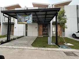 Disewakan Rumah 2 Lantai di Cendanaspark