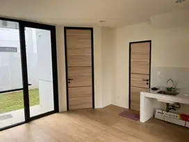 Disewakan Rumah 2 Lantai di Cendanaspark