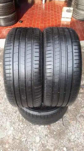 Ban copotan BMW Pirreli pzero PZ4 RFT 275/40 R20 95% 2022. 2pcs