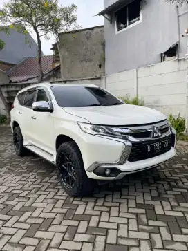 Pajero sport exceed diesel matic KM 90rb