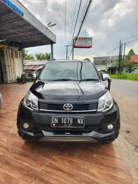 Toyota Rush 1.5 TRD Sportivo Automatic tahun 2017 pemakaian, NIK 2016