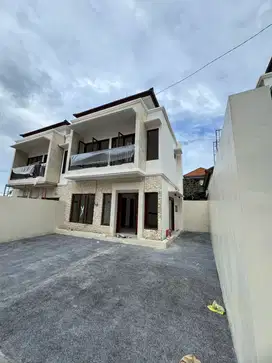 Di jual rumah baru siap huni di ungasan bali