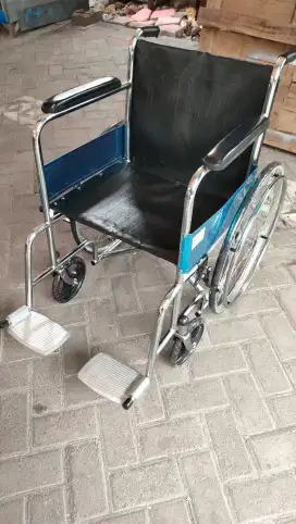 Kursi Roda SOWELL bagus 90%