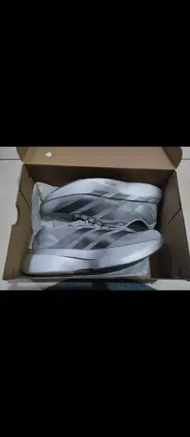Sepatu Adidas Running Evo SL sz 42,5 Grey Metalic