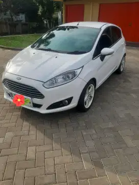 Ford Fiesta 1.5 Sport Hatchback 2014