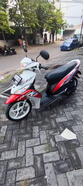 Mio J Tahun 2012