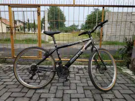 Sepeda gunung MTB merk Phoenix Fashion ring 26 bagus ori utuh