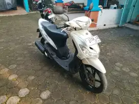Mio Smile 2009 kumplit