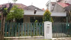Rumah Seroja Pusat Kota Semarang