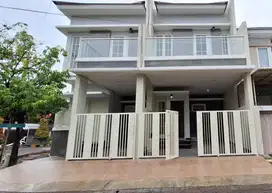 Rumah Tenggilis Surabaya dekat Kampus Ubaya