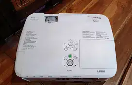 Proyektor NEC M300X XGA HDMI Normal Tajam Segel