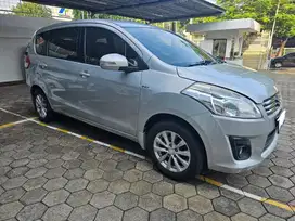 Suzuki Ertiga GX 2014 AT Bensin warna Silver