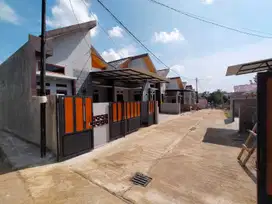 Rumah ready stok dlm cluster legalitas shm free canopi