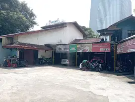 Dijual Bangunan Komersial Strategis 638 m² di Tanjung Barat
