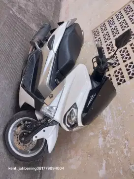 Yamaha n max orisnil