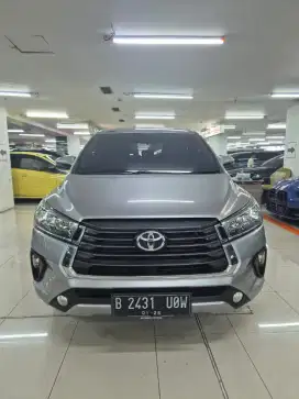 Toyota innova diesel 2021 G at sudah facelift tgn1 pribadi low km