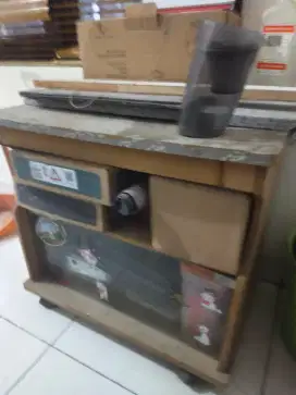 Rak tv serbaguna