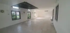 Sewa Rumah Besar Utk Konveksi / Kantor /Gudang