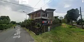Dijual Villa Di Jalan Raya Trawas