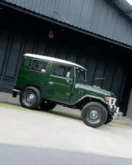 Toyota FJ 40 hardtop 1981 restorasi istimewa