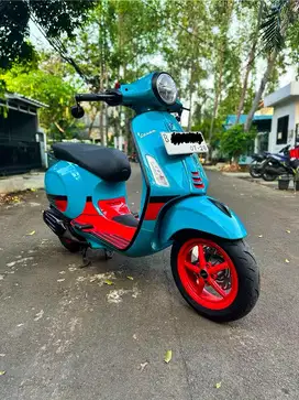Piaggio Vespa Primavera Color Vibe i-Get 150 ABS 2023 LIMITED EDITION