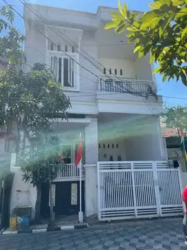 Rumah Hunian Nyaman Lokasi di Mulyosari Tengah