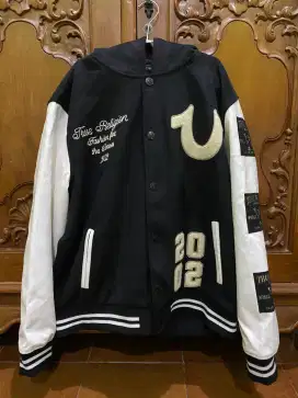 Jaket Varsity True Religion