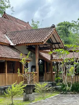 Dijual Villa Joglo Kaliurang