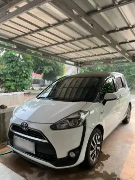 Toyota Sienta V MT 2017 Putih | Pajak Panjang | Siap Pakai | Pribadi