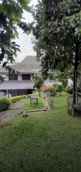 Mewah! Rumah Belakang Kampus IKIP Ciwulan Tengah Kota Malang