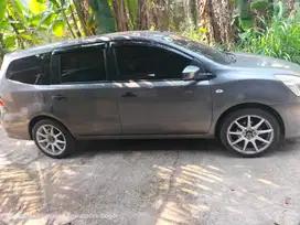 Nissan Grand livina 2014 Bensin