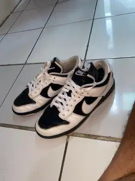 Sepatu Nike Dunk Panda