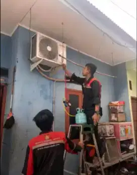 Service AC dan bongkar pasang AC, kulkas, mesin cuci , pompa air