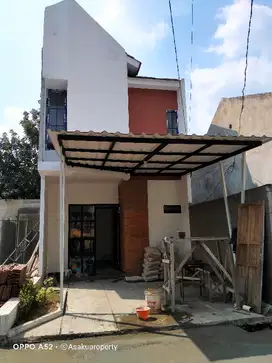 RUMAH DEKAT GDC  SELANGKAH KE JALAN RAYA