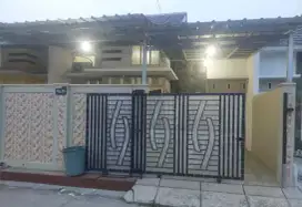 Rumah Kontrakan / Disewakan Bekasi