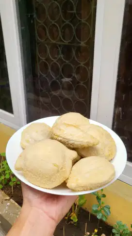 penjaga warkop dan cireng