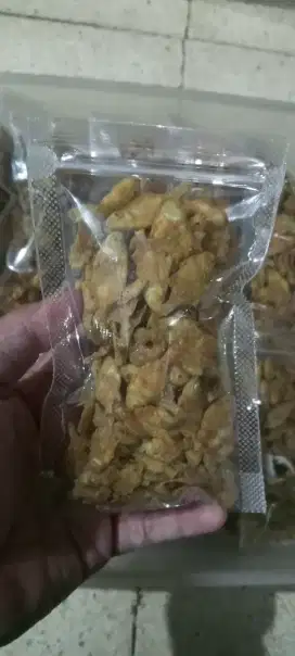 baby fish crispy