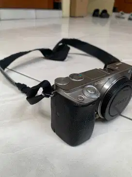 Kamera Sony A6000 Mirrorless