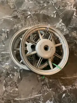Velg Vrossi p8 ring 14 Vario125/150