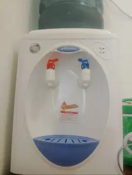 Dispenser merek miyako