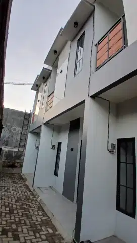 Dijual rumah murah 2lantai akses motor lokasi dekat condet raya
