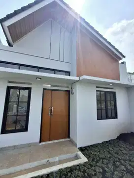Dijual Cepat Rumah di jatihandap dkt cicadas dan kiaracondong bdg shm