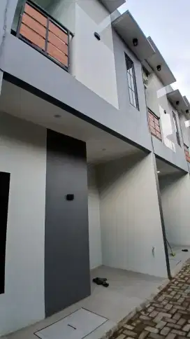 Dijual rumah murah 2lantai akses motor lokasi dekat raya condet
