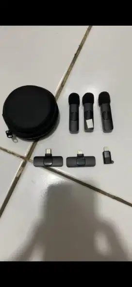 MICROPHONE WIRELESS UNTUK IPHONE / android – READY STOK 1 SET AJA