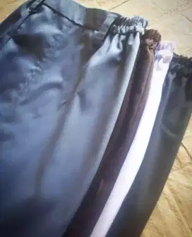 Rok wiru wanita