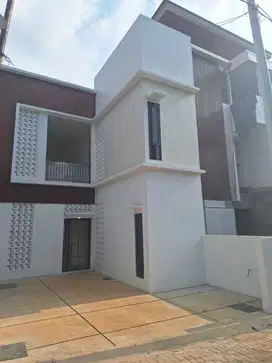 DiJUAL Rumah KOST di Tembalang 10KT(KM dlm) area Mulawarman Semarang