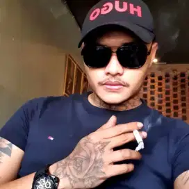 Hugo boss red list cap authentic